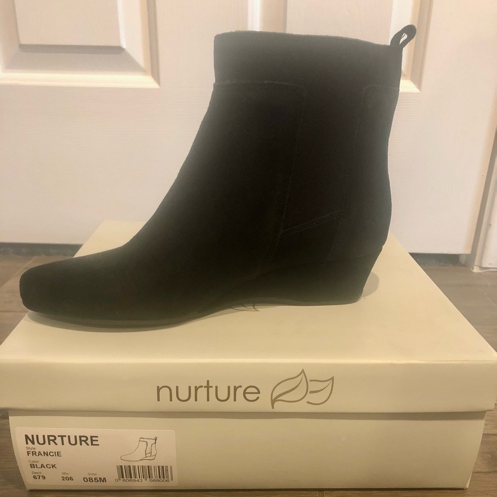 NIB Nurture Francie black suede slip on wedge ankle booties!